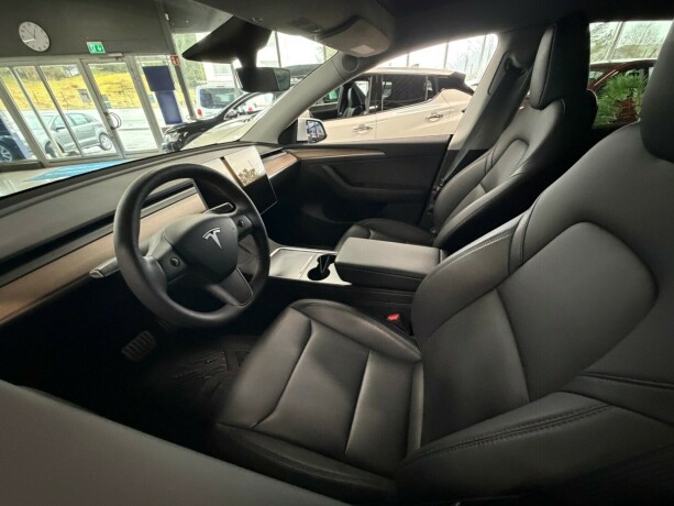 tesla-model-y-elektrisitet-2023-big-15