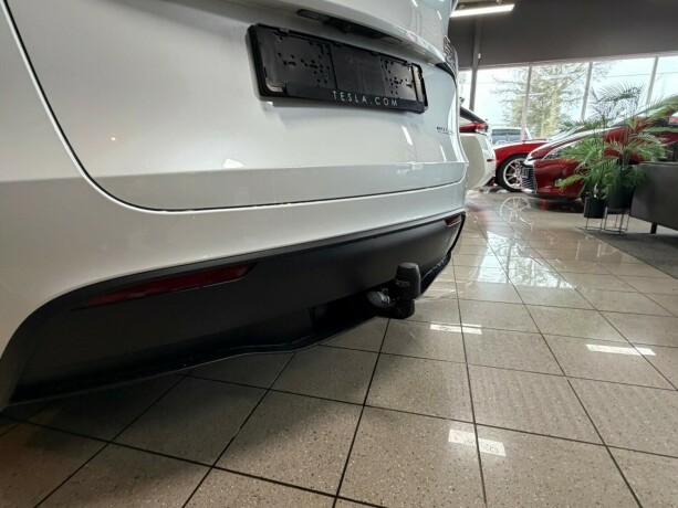 tesla-model-y-elektrisitet-2023-big-14