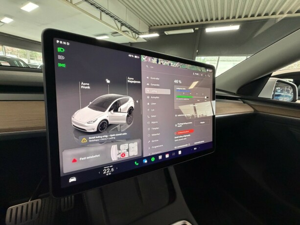 tesla-model-y-elektrisitet-2023-big-23