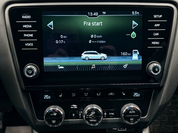 skoda-octavia-bensin-2018-big-22