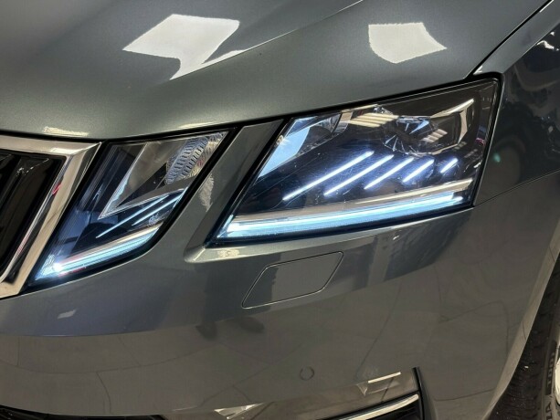 skoda-octavia-bensin-2018-big-2