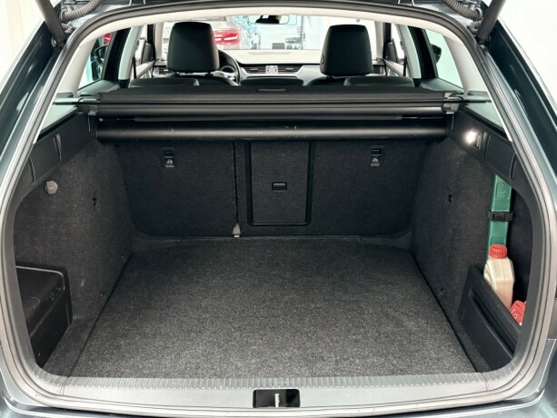 skoda-octavia-bensin-2018-big-34