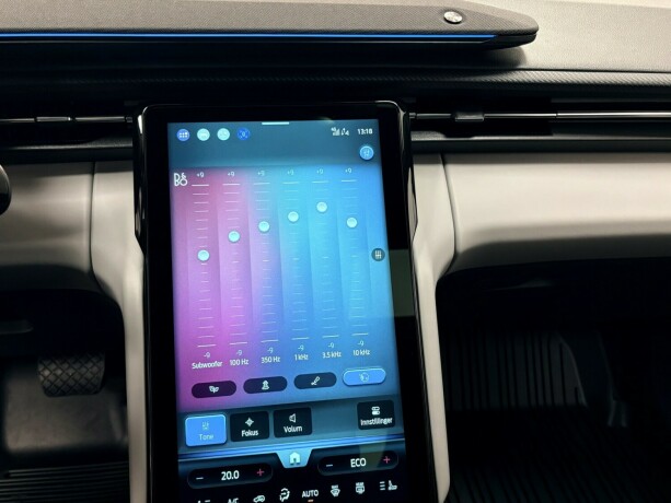 ford-explorer-elektrisitet-2025-big-28