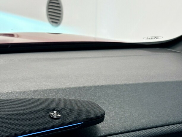 ford-explorer-elektrisitet-2025-big-18