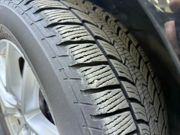 volvo-xc-60-plug-in-petrol-2019-big-9