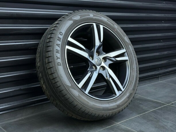 volvo-xc-60-plug-in-petrol-2019-big-34