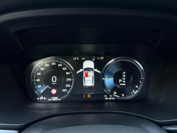 volvo-xc-60-plug-in-petrol-2019-big-16