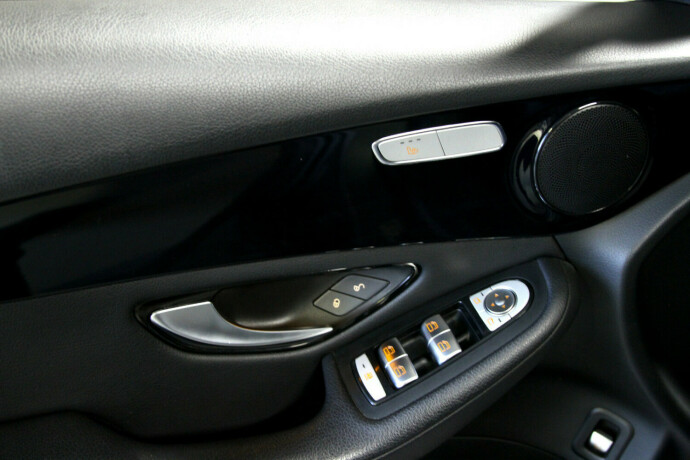 mercedes-benz-glc-diesel-2016-big-18