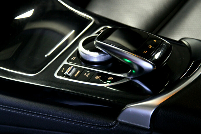 mercedes-benz-glc-diesel-2016-big-12