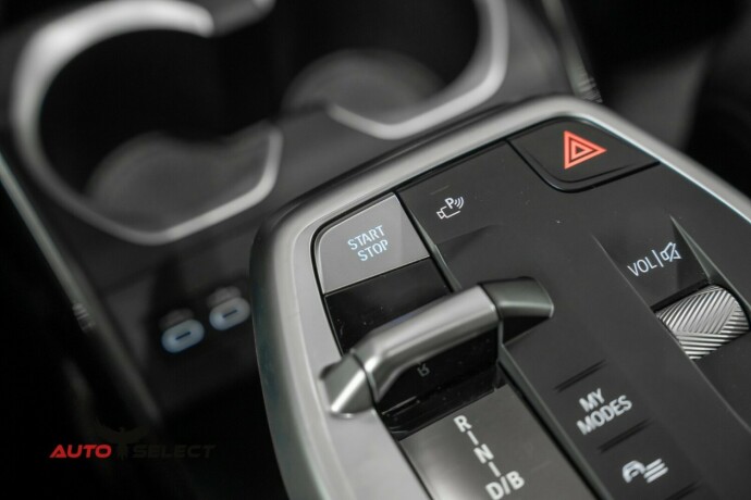 bmw-ix1-elektrisitet-2025-big-44