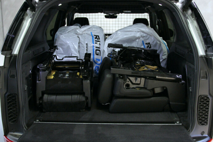 land-rover-discovery-diesel-2018-big-4