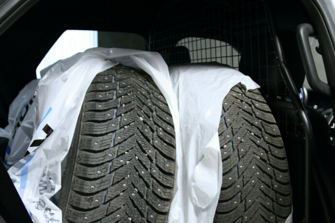 land-rover-discovery-diesel-2018-big-37