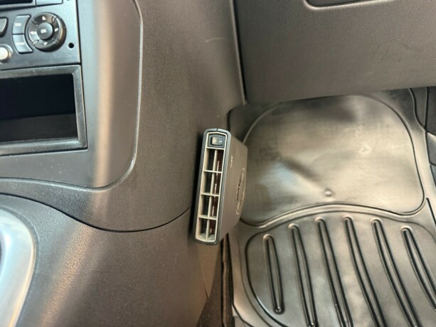 citroen-c3-picasso-diesel-2009-big-14