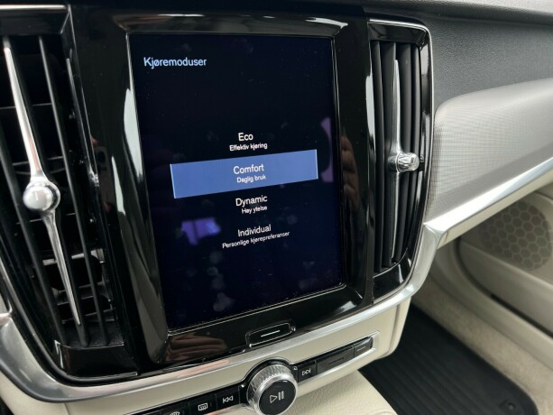 volvo-v90-diesel-2017-big-35