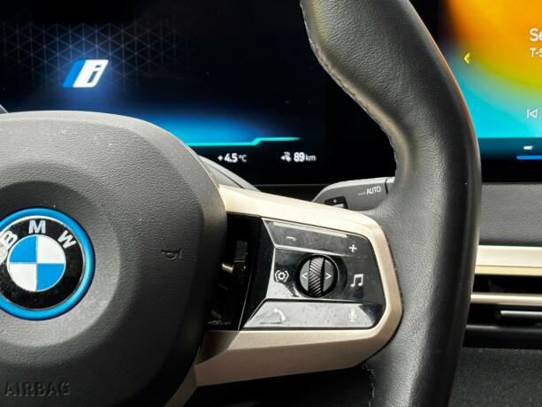 bmw-ix-elektrisitet-2022-big-34