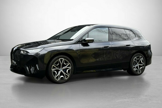 bmw-ix-elektrisitet-2022-big-1