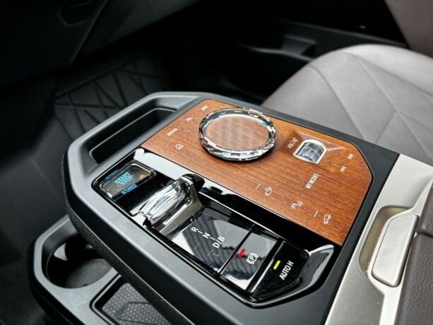 bmw-ix-elektrisitet-2022-big-17