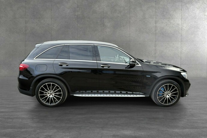 mercedes-benz-glc-elektrisitetbensin-2018-big-3