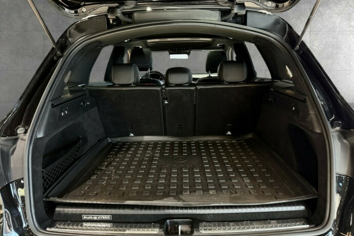 mercedes-benz-glc-elektrisitetbensin-2018-big-30