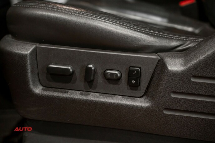 ford-f-serie-bensin-2014-big-28