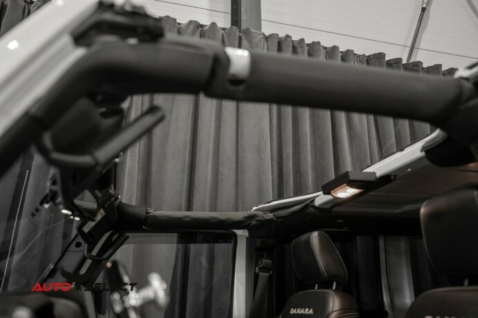 jeep-wrangler-diesel-2013-big-22