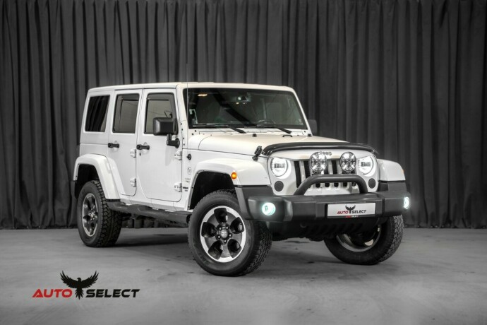 jeep-wrangler-diesel-2013-big-0