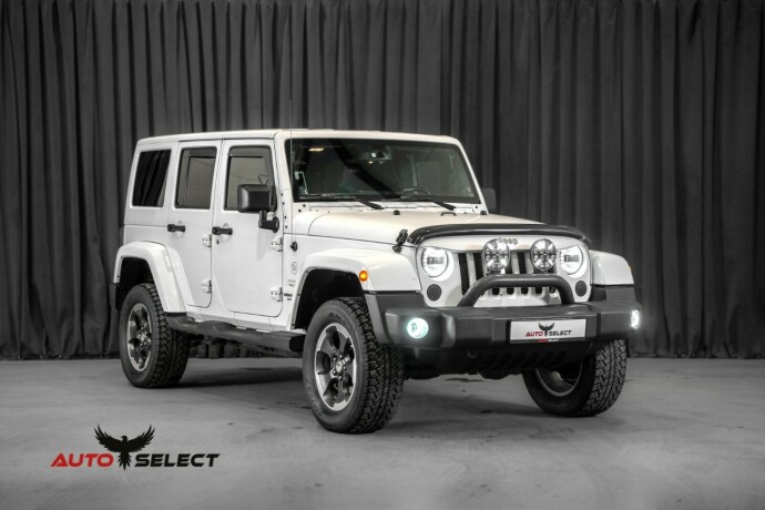 jeep-wrangler-diesel-2013-big-3