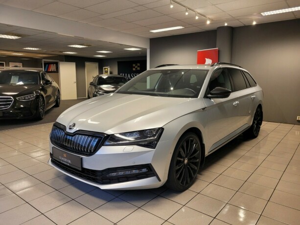 skoda-superb-elektrisitetbensin-2020-big-8
