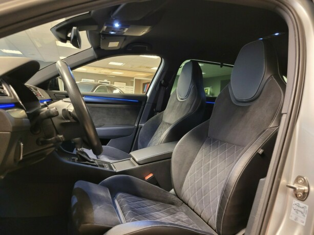 skoda-superb-elektrisitetbensin-2020-big-25