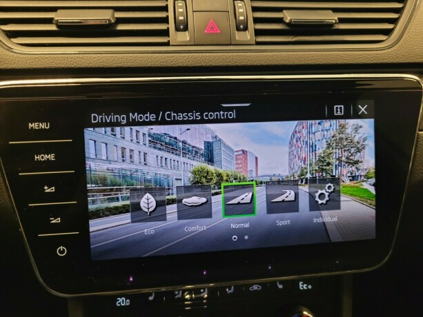 skoda-superb-elektrisitetbensin-2020-big-29