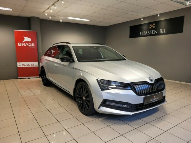 skoda-superb-elektrisitetbensin-2020-big-10