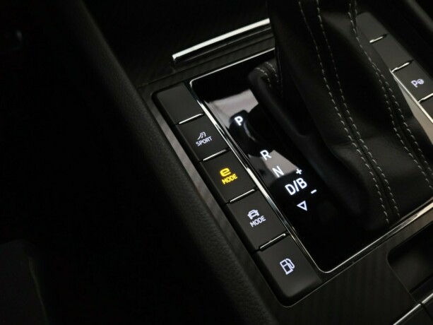 skoda-superb-elektrisitetbensin-2020-big-28