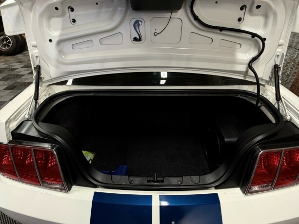 ford-mustang-bensin-2008-big-37