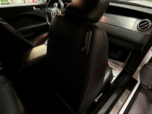 ford-mustang-bensin-2008-big-33