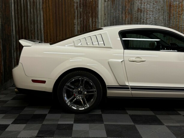 ford-mustang-bensin-2008-big-4