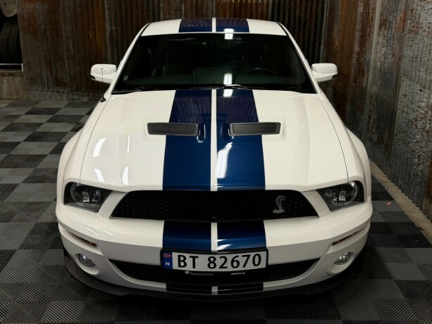 ford-mustang-bensin-2008-big-8