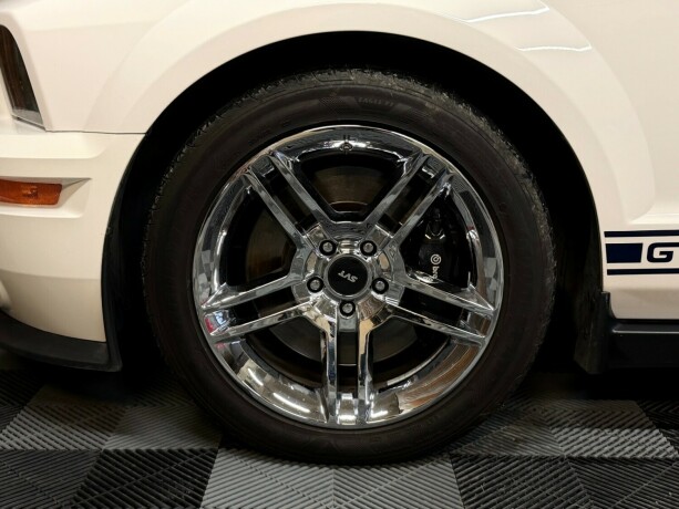 ford-mustang-bensin-2008-big-14