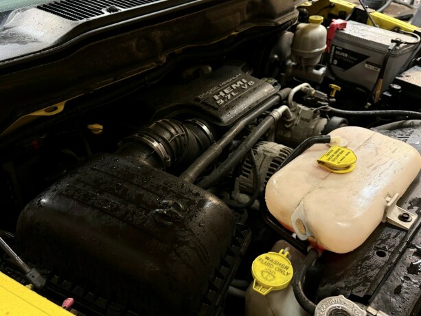 dodge-ram-bensin-2004-big-44