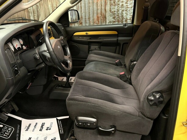 dodge-ram-bensin-2004-big-22