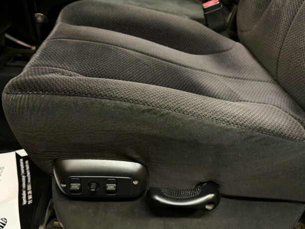 dodge-ram-bensin-2004-big-24