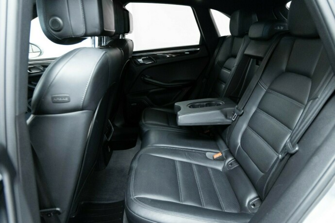 porsche-macan-bensin-2017-big-10