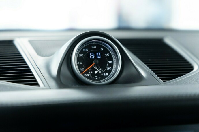 porsche-macan-bensin-2017-big-19