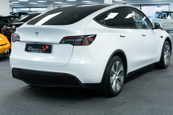 tesla-model-y-elektrisitet-2023-big-2