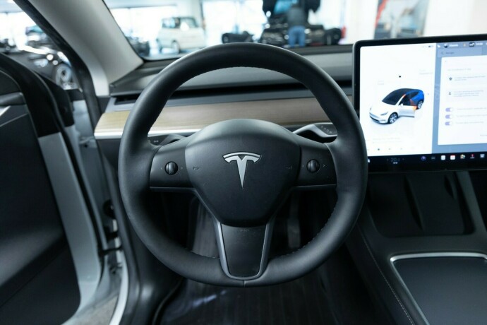 tesla-model-y-elektrisitet-2023-big-10