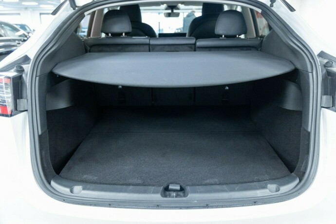 tesla-model-y-elektrisitet-2023-big-7