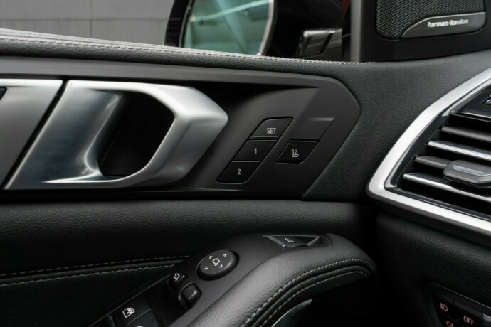 bmw-x5-elektrisitetbensin-2020-big-39