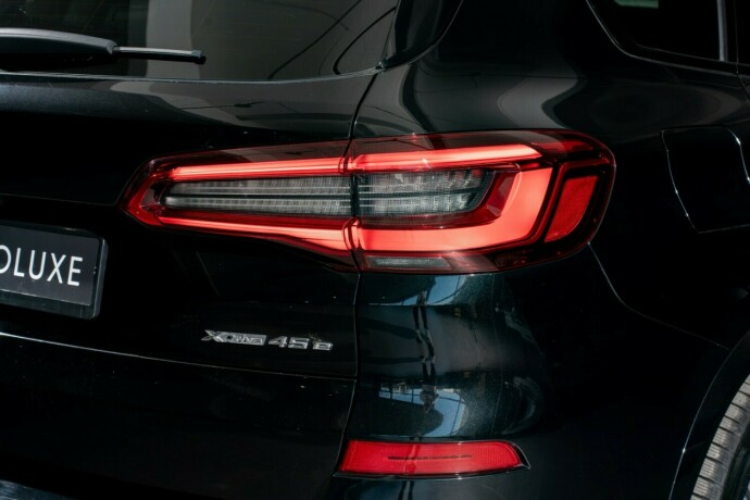 bmw-x5-elektrisitetbensin-2020-big-56