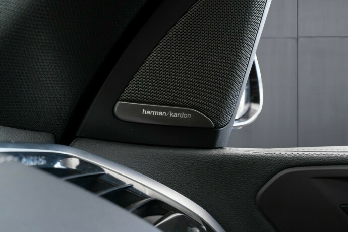 bmw-x5-elektrisitetbensin-2020-big-41