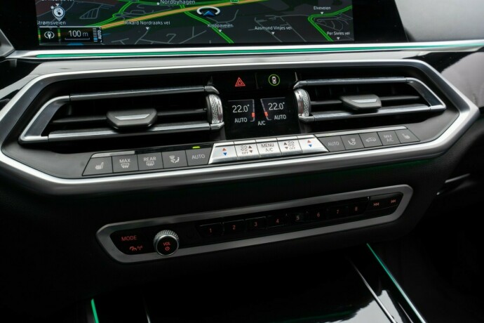 bmw-x5-elektrisitetbensin-2020-big-28