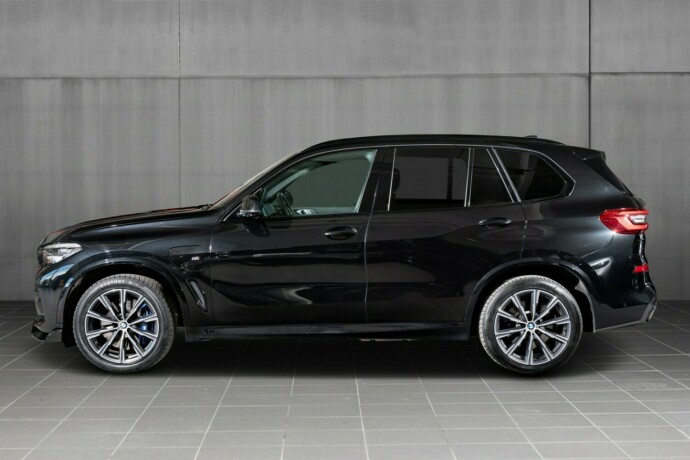 bmw-x5-elektrisitetbensin-2020-big-1